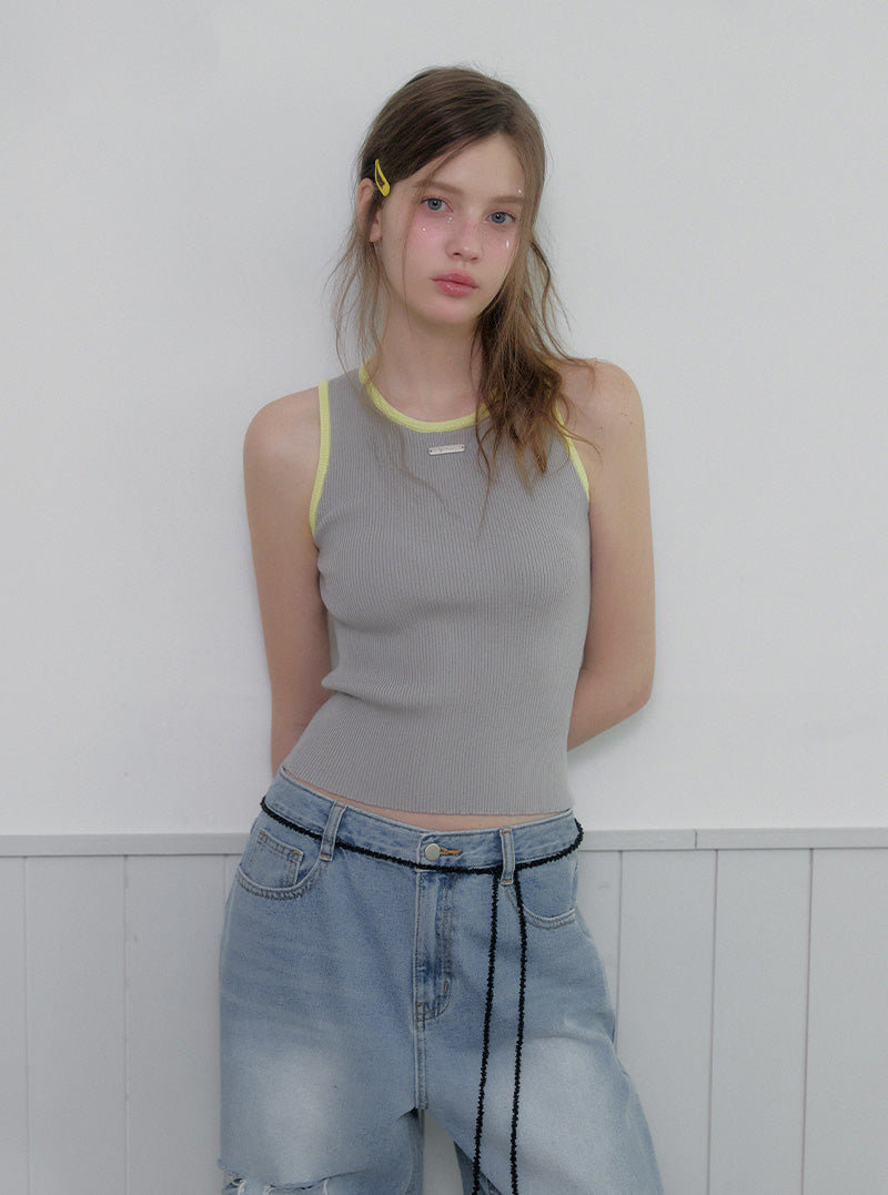 Smon contrast symbol knit sleeveless