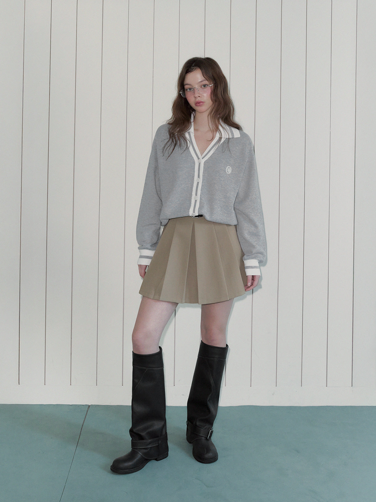 Glonee Pleated Mini Skirt (Belt Set)