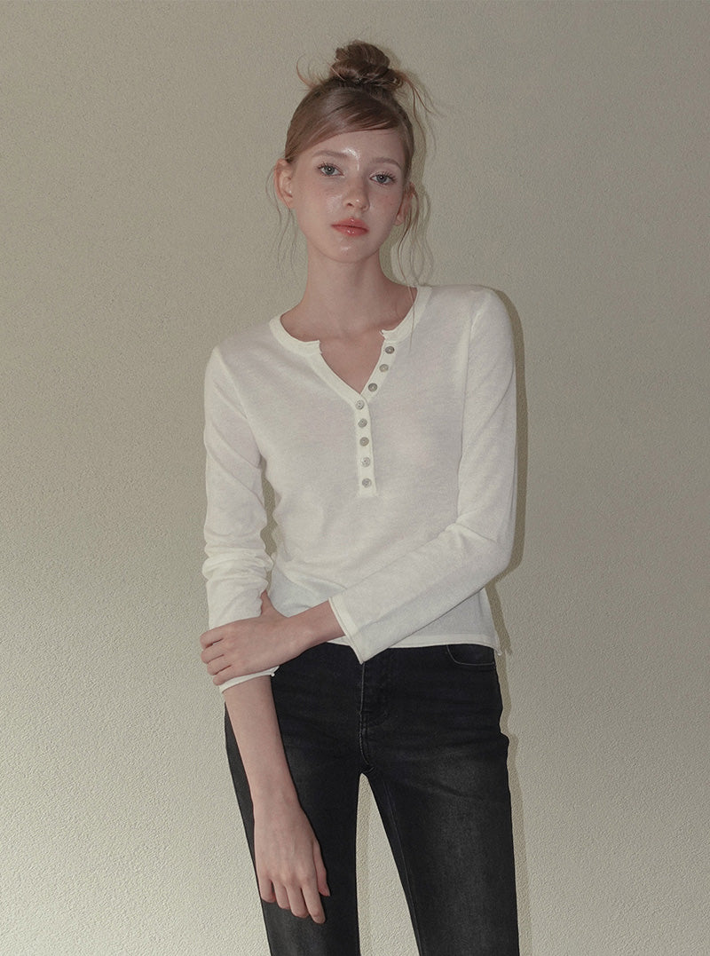 Kidit button V-neck long sleeve knit