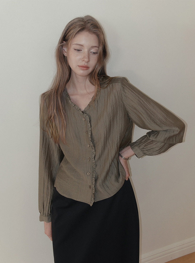 Kerit frill V-neck long sleeve blouse