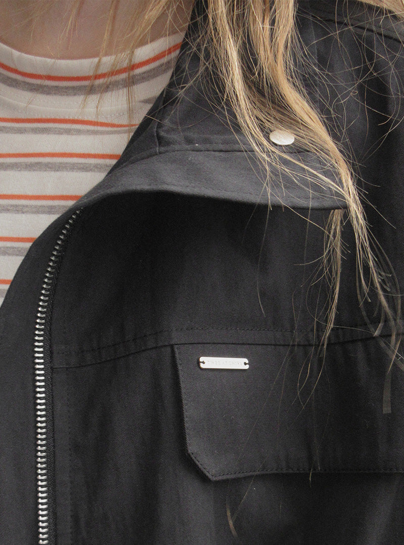 Ret pocket high-neck half field jacket