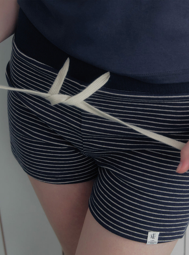 Sench stripe banding short pants