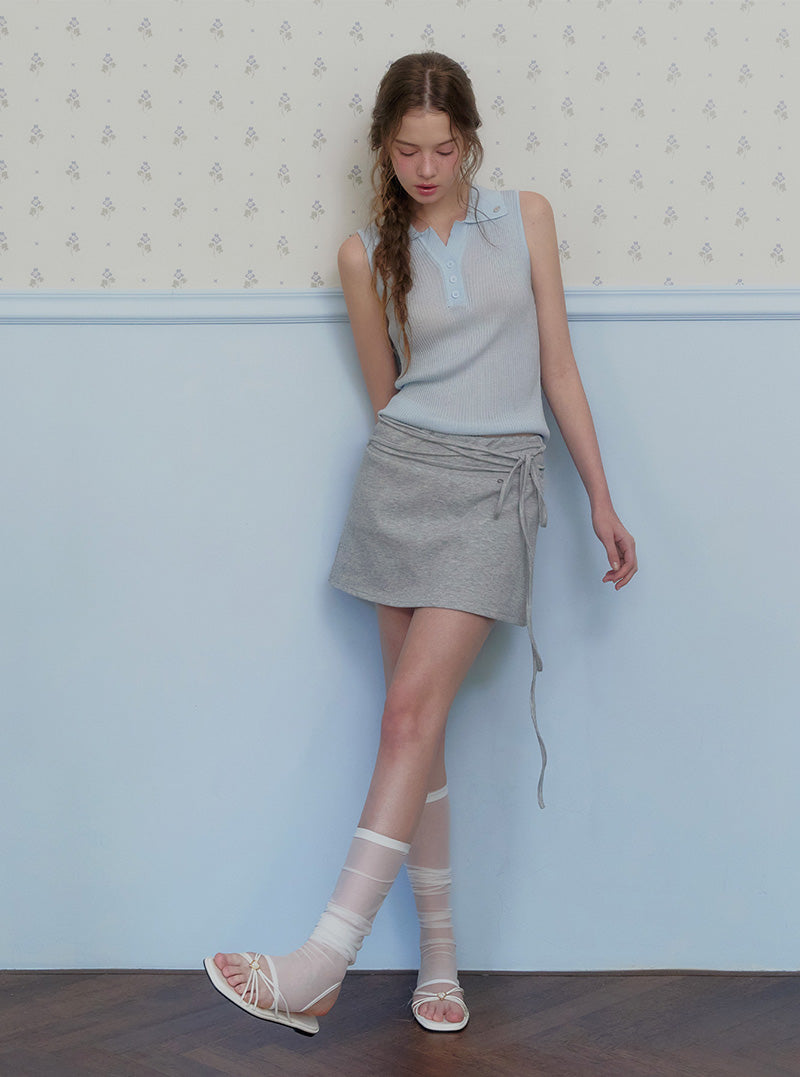 Richi collar button knit sleeveless