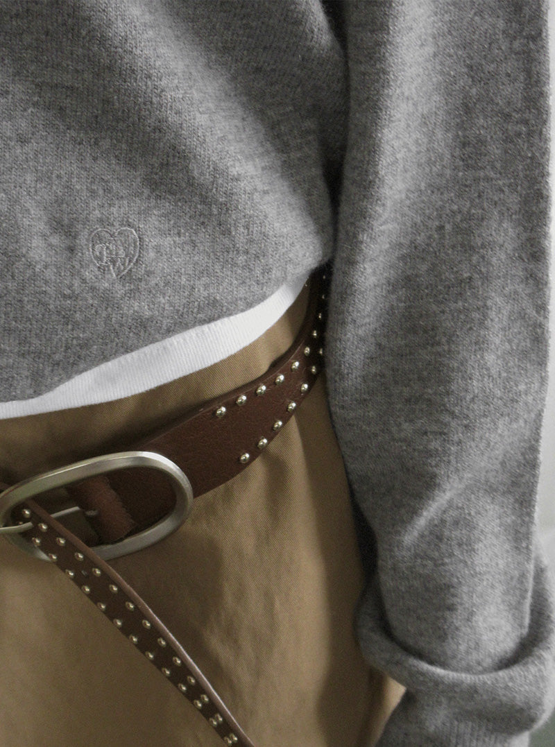 Bwen deep V-neck collar long sleeve knit