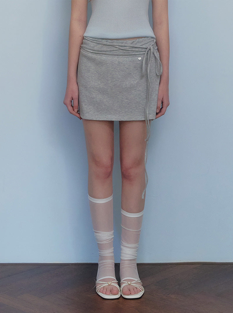 Trick strap banding mini skirt