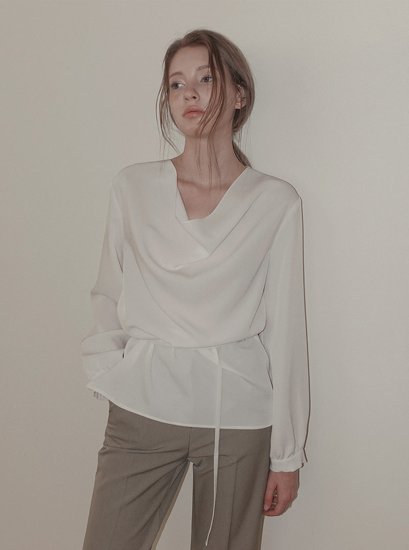 Spen turtleneck long sleeve blouse (strap set)