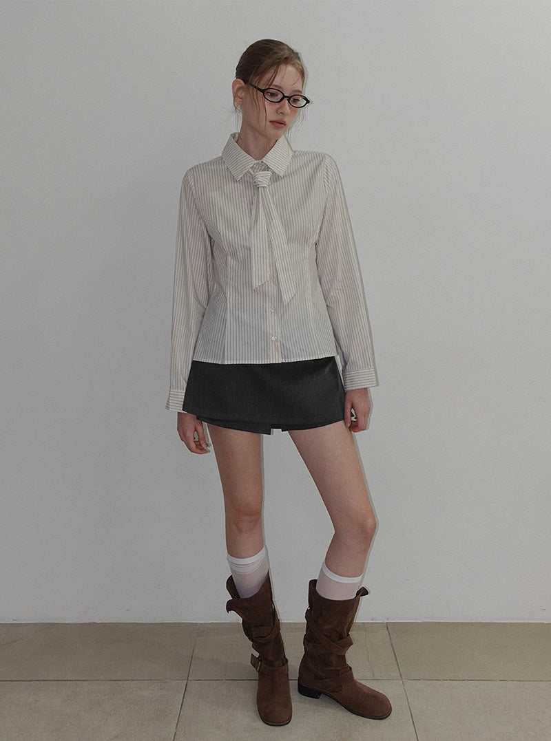 Rine stripe pintuck long sleeve shirt (strap set)