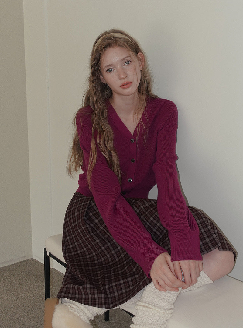 Eld V-neck loose-fit knit long sleeve cardigan