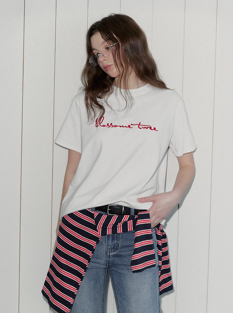 Poezi Big Lettering Embroidered T-Shirt