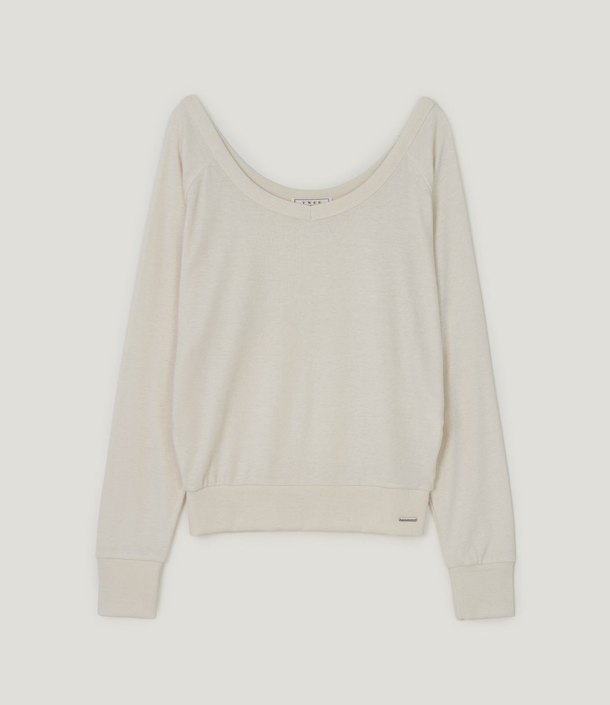 Twell V-neck raglan long sleeve sweatshirt | Cream cutout