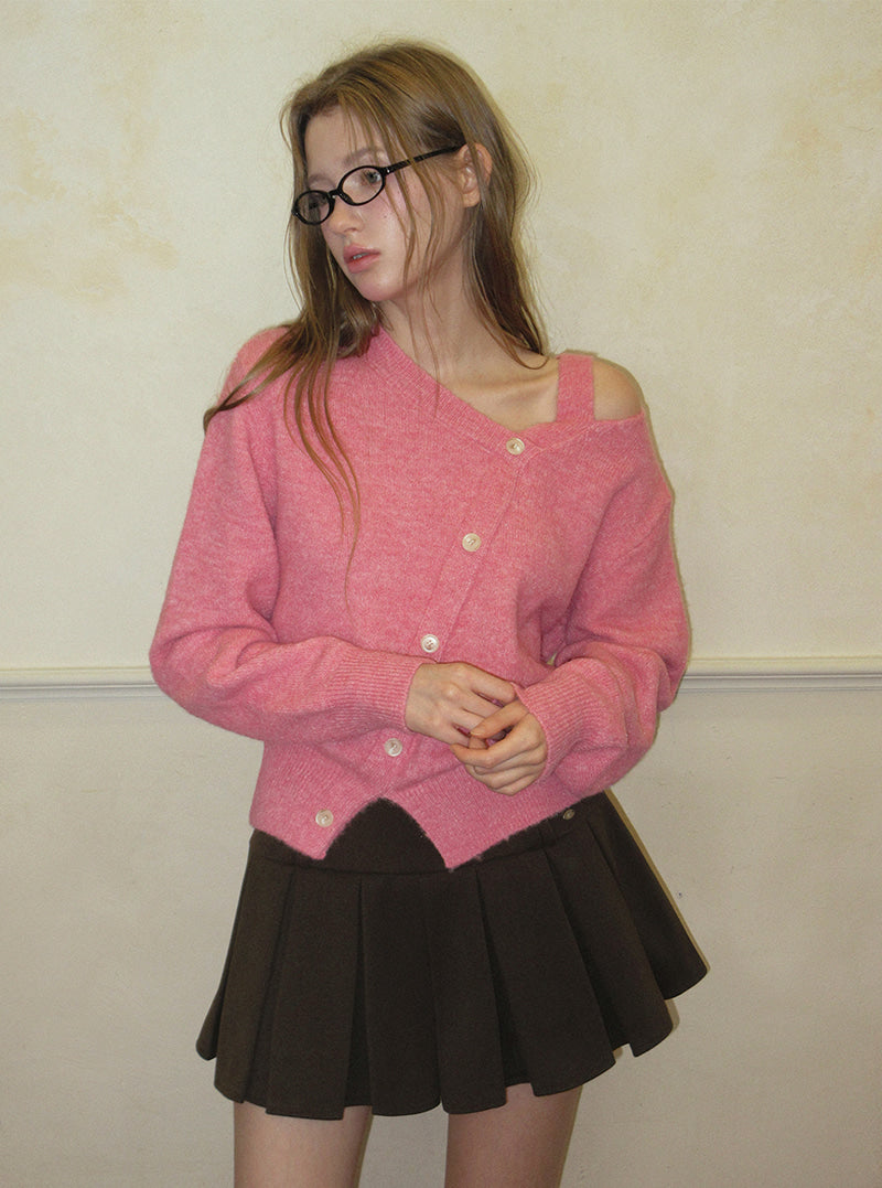TWEE Newel diagonal button long sleeve knit | Product styling view 3
