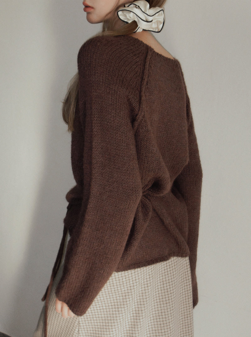 TWEE Muz oversized raglan brushed long sleeve knit (strap set) | Product styling view 10