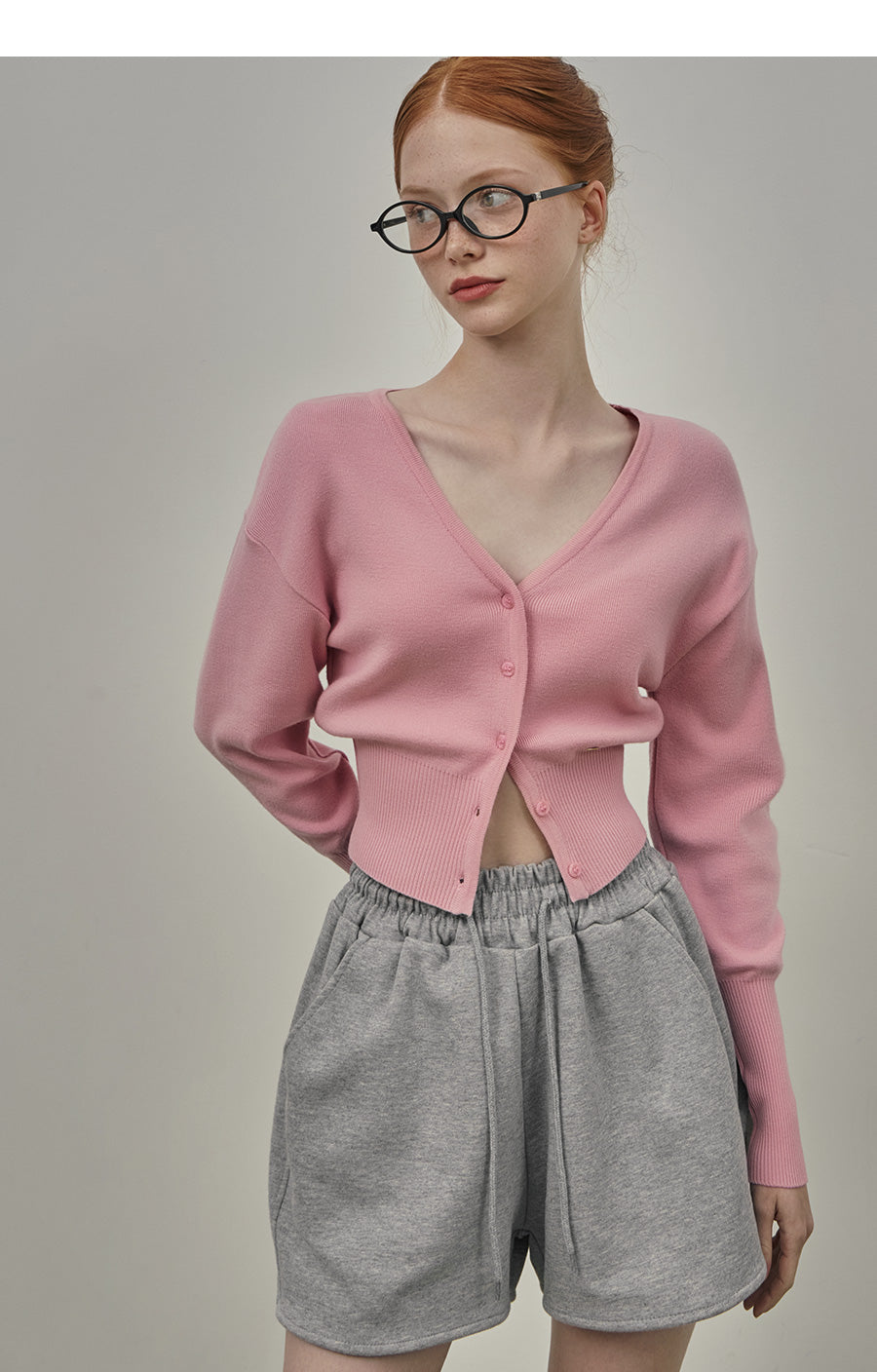【TWEE】Anu Lovely Cardigan Basique à Col V