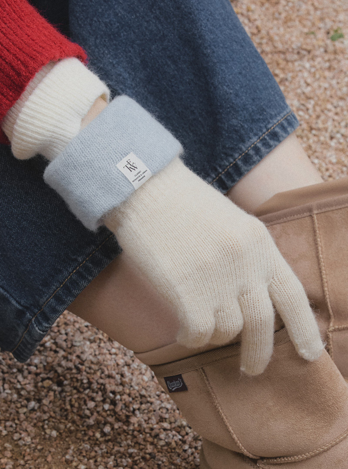 Kaend Contrast Fingerless Gloves