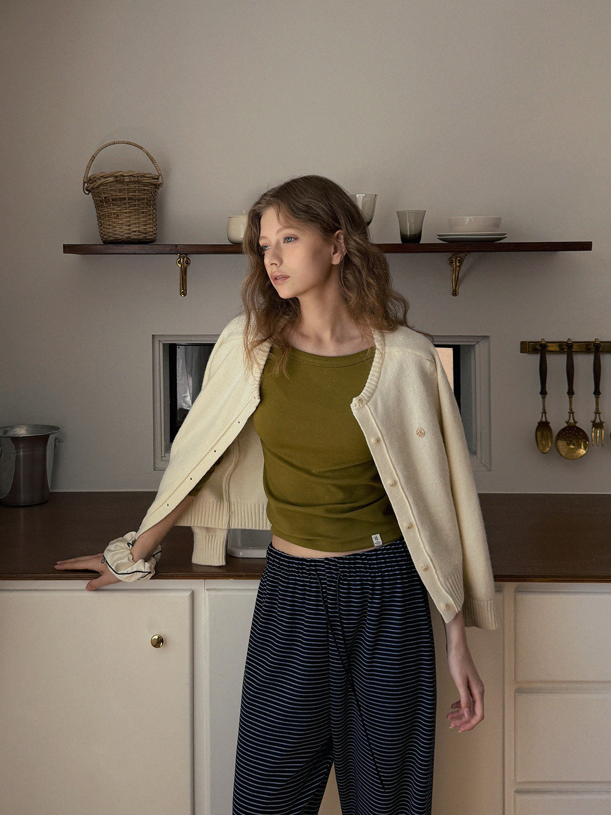 Toomi Round-Neck Knit Long-Sleeve Cardigan