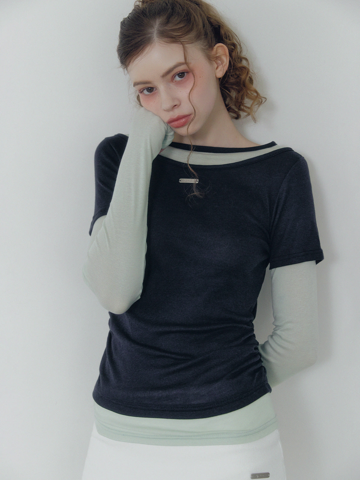 Lett contrast layered shirring long sleeve t-shirt