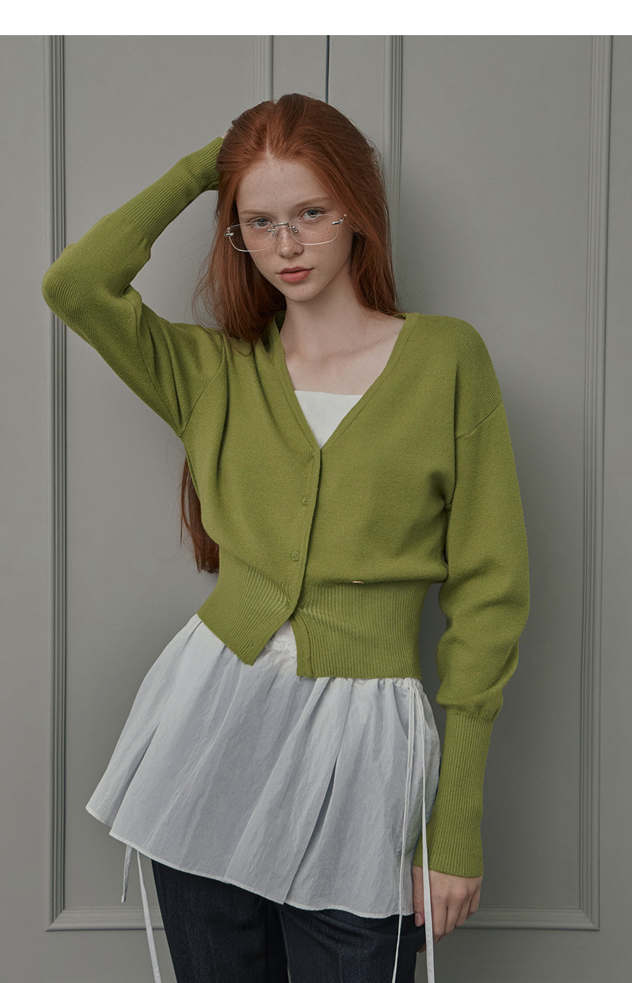 【TWEE】Anu Lovely Cardigan Basique à Col V