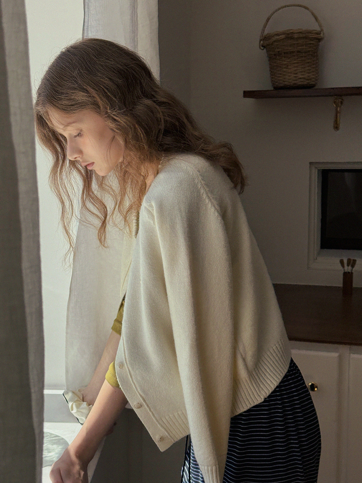 Toomi Round-Neck Knit Long-Sleeve Cardigan