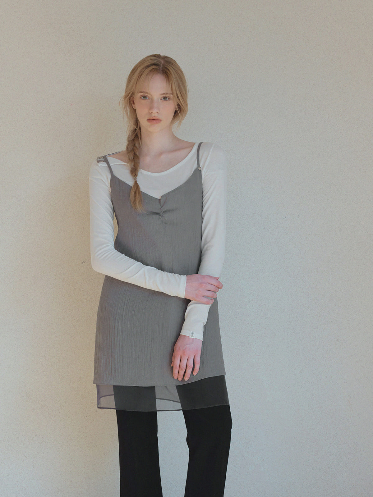 Pooden Snap Button U-Neck Long-Sleeve Tee