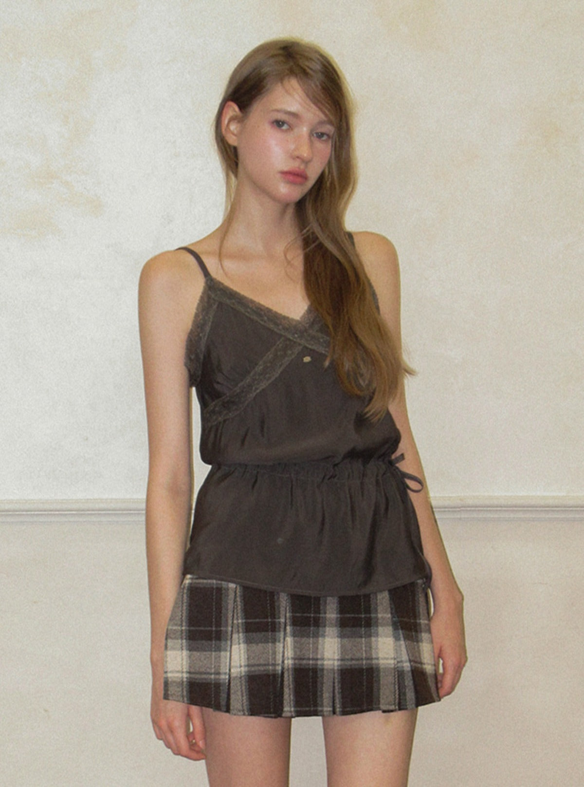 TWEE Benmu lace satin sleeveless blouse | Main product image