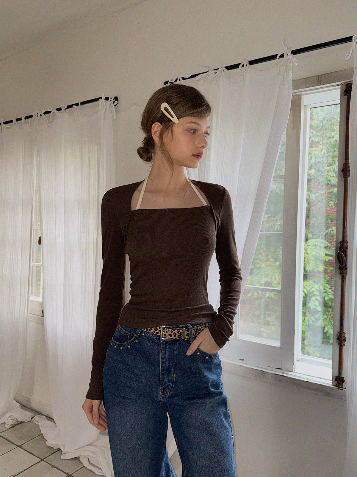 Vented Halter Contrast Strap Long-Sleeve T-Shirt