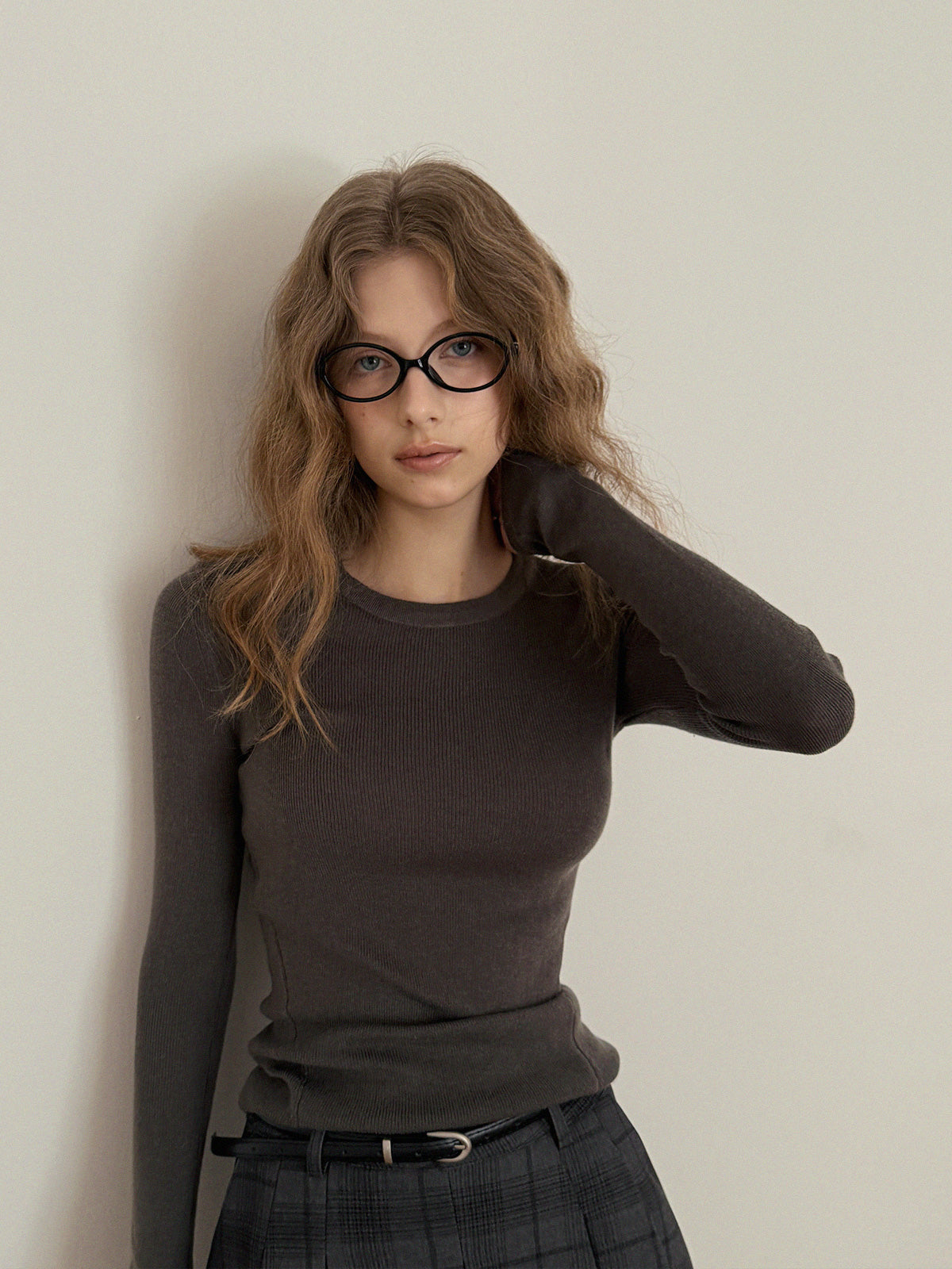 Bemond Round Long Sleeve Knit