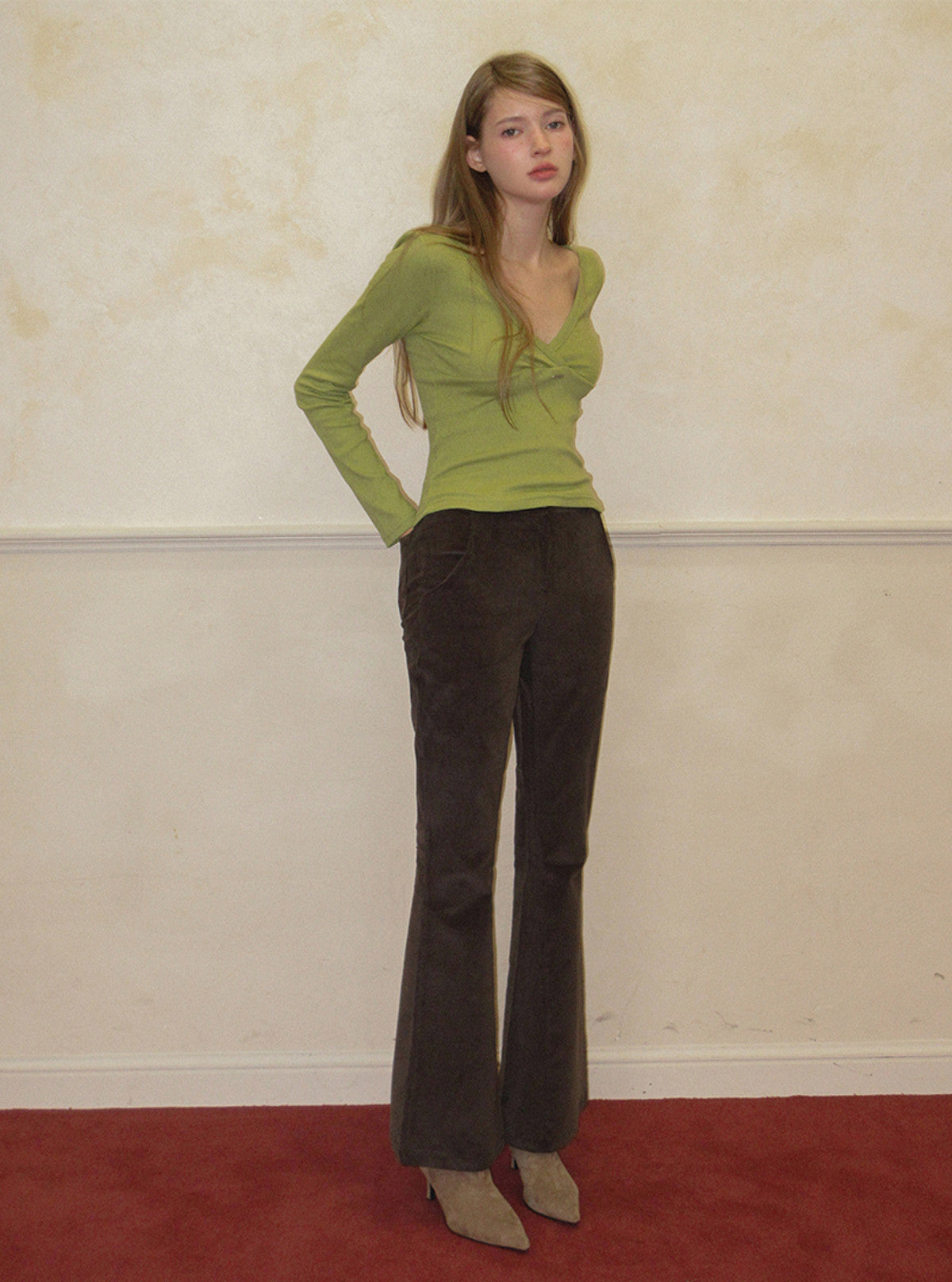 Denve corduroy semi bootscut long pants | View 18