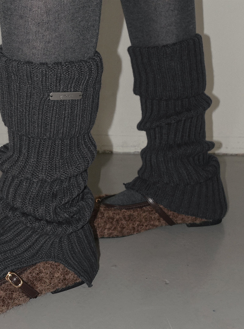 Wadin folding knit leg warmers | View 4