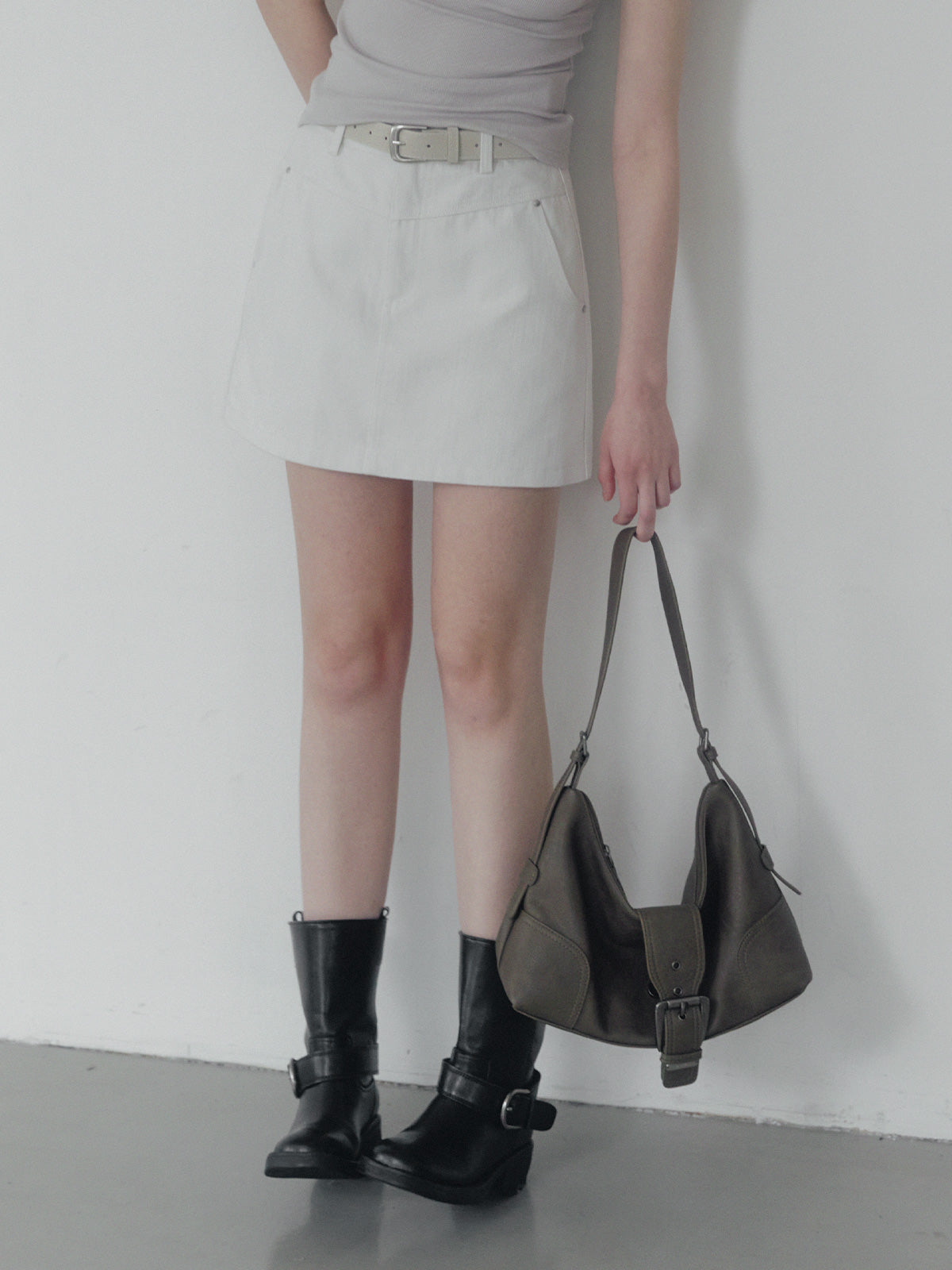 Jeden rivet panel cotton mini skirt (belt set)