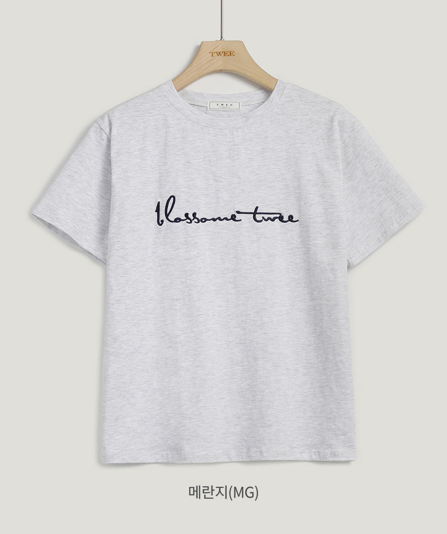 Poezi Big Lettering Embroidered T-Shirt