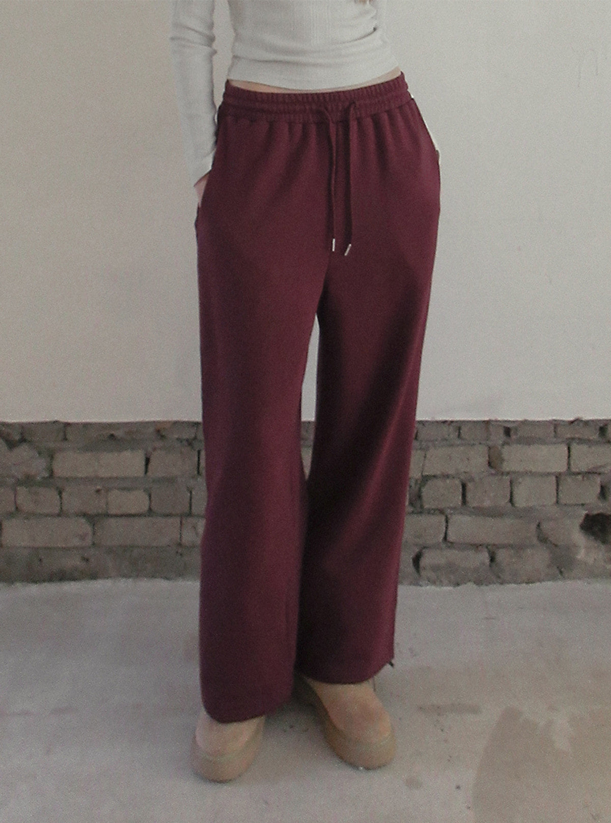 TWEE Reven stud banding long sweatpants | Product styling view 3