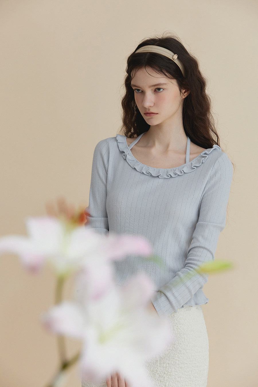 Bulet Halter Ruffle T-Shirt