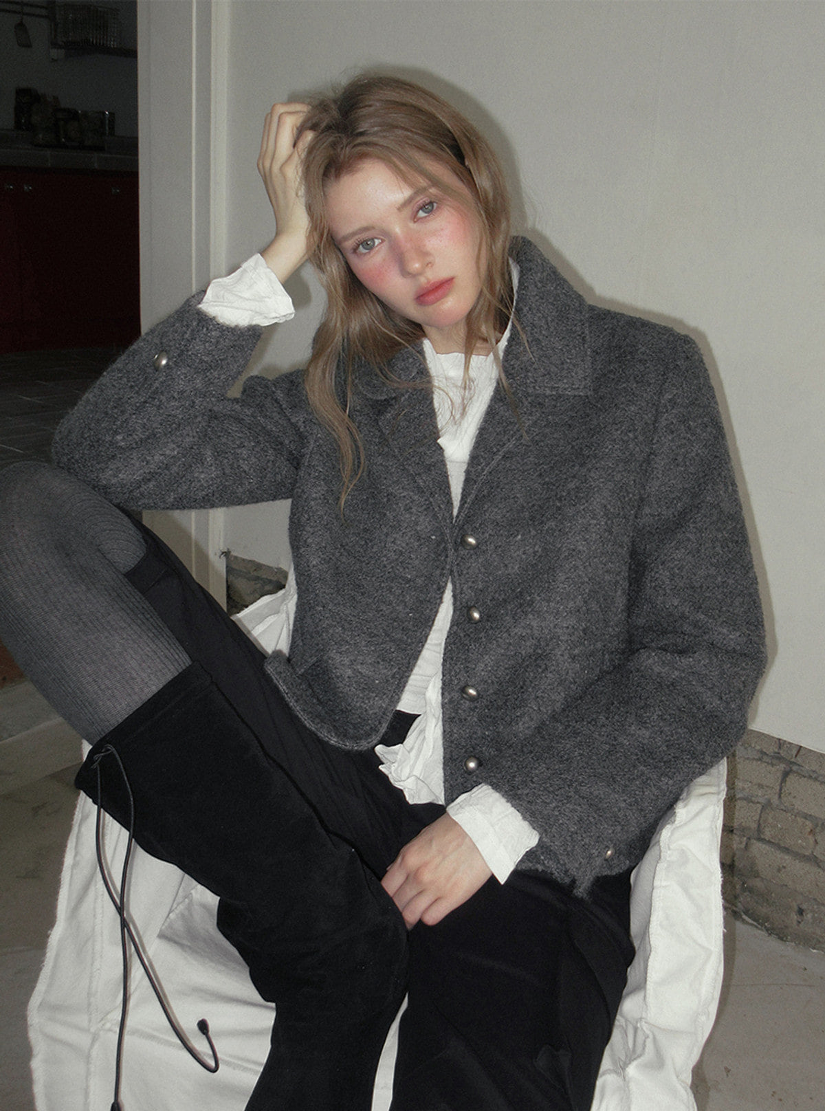 TWEE Wools collar cropped long sleeve jacket | Product styling view 4
