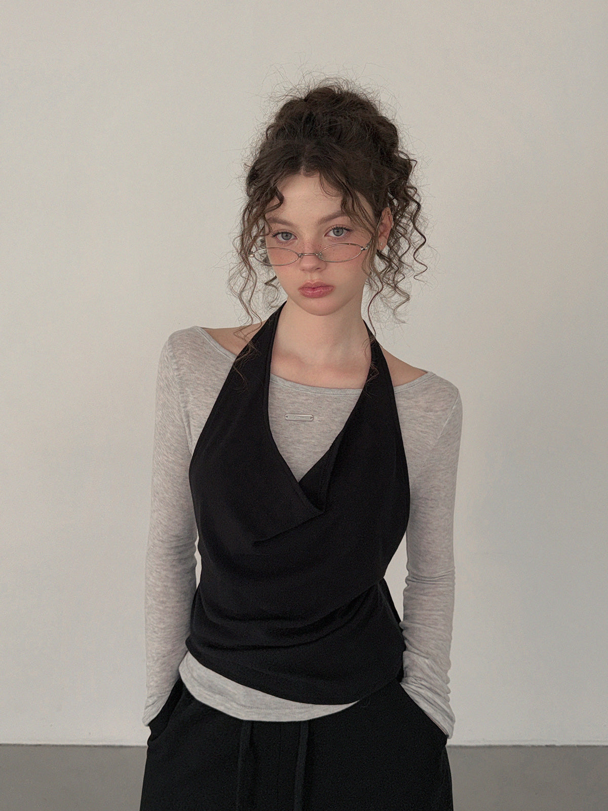 Berren halter neck sleeveless & long sleeve t-shirt set