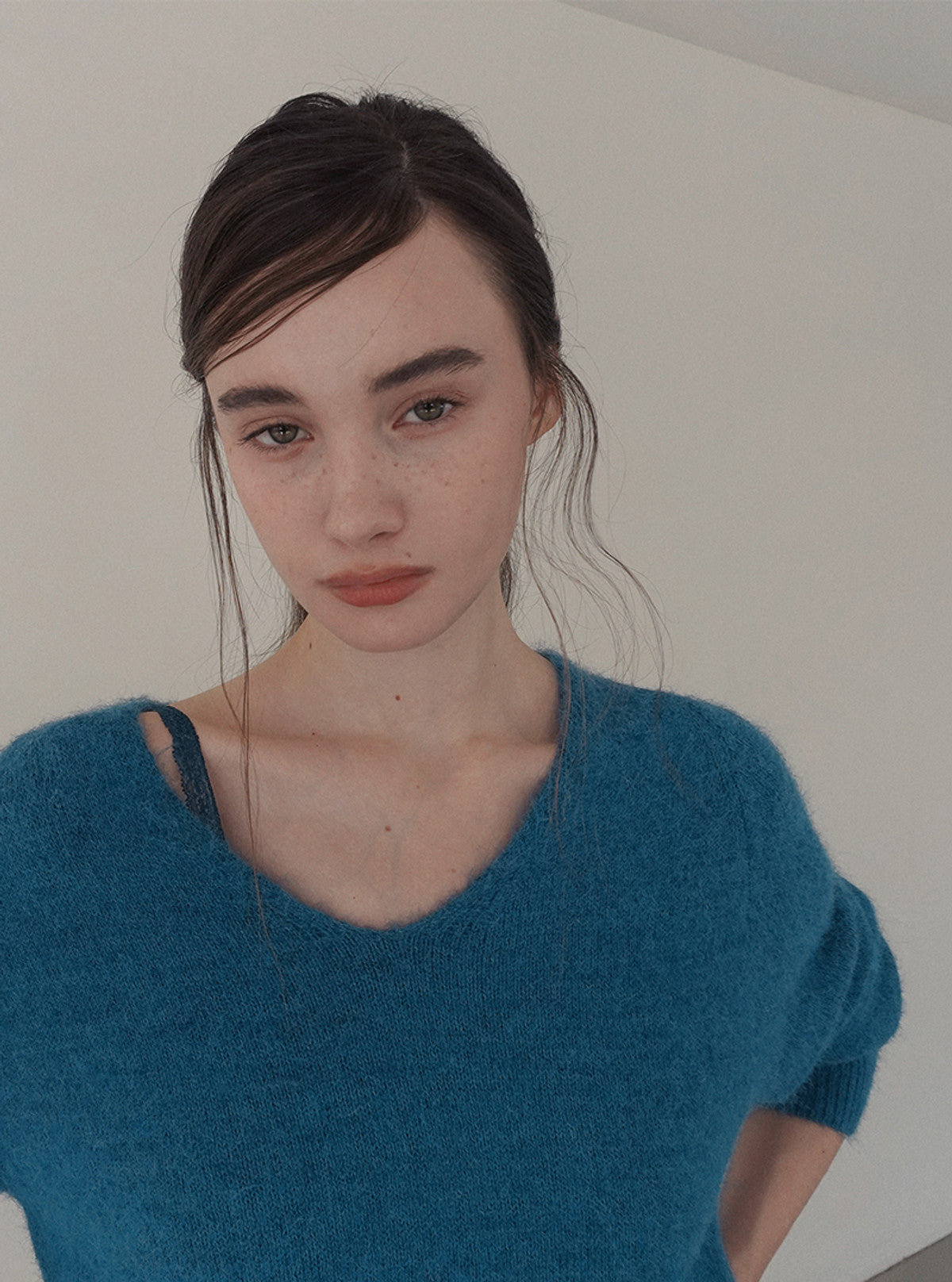 Kiyu brushed V-neck long sleeve knit | View 6