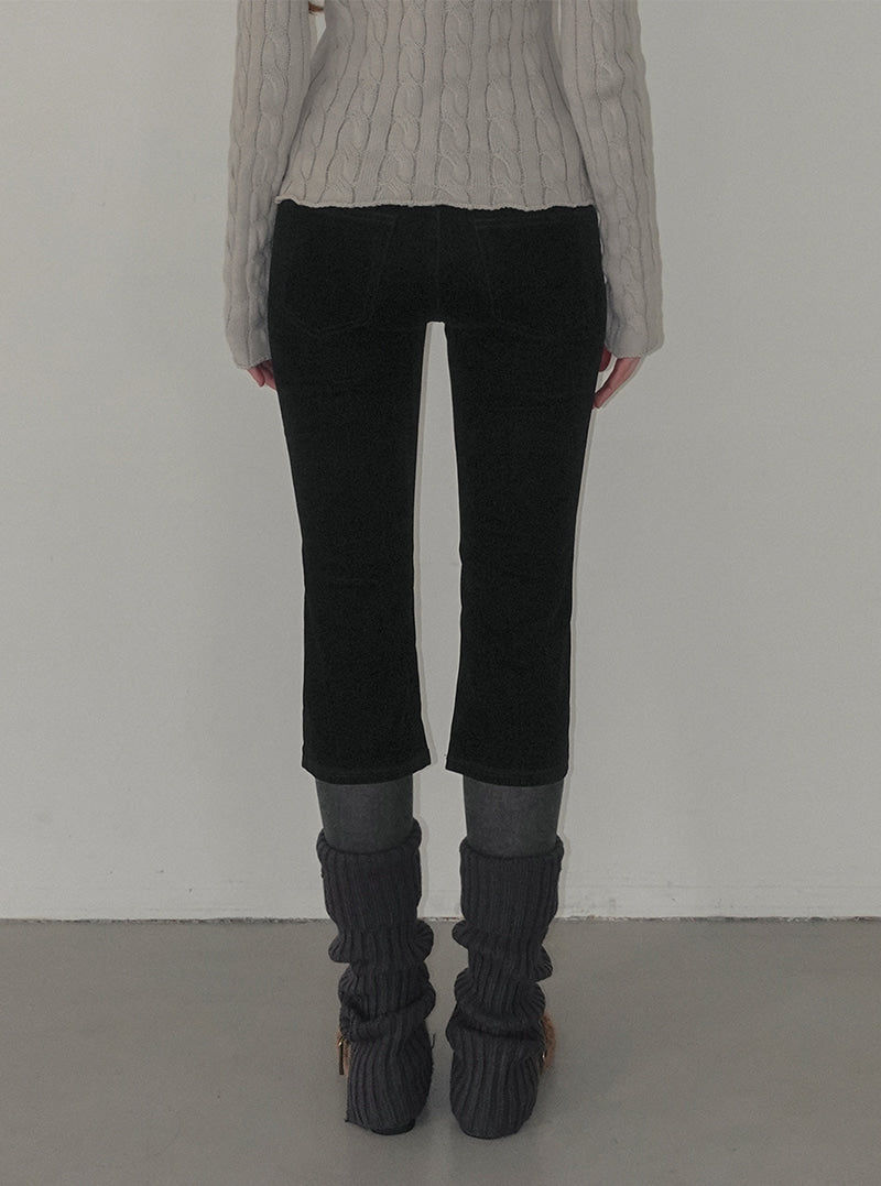 Tiken suede capri pants | View 5