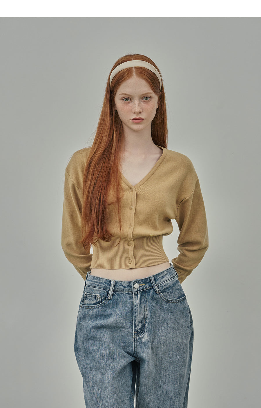 【TWEE】Anu Lovely Cardigan Basique à Col V