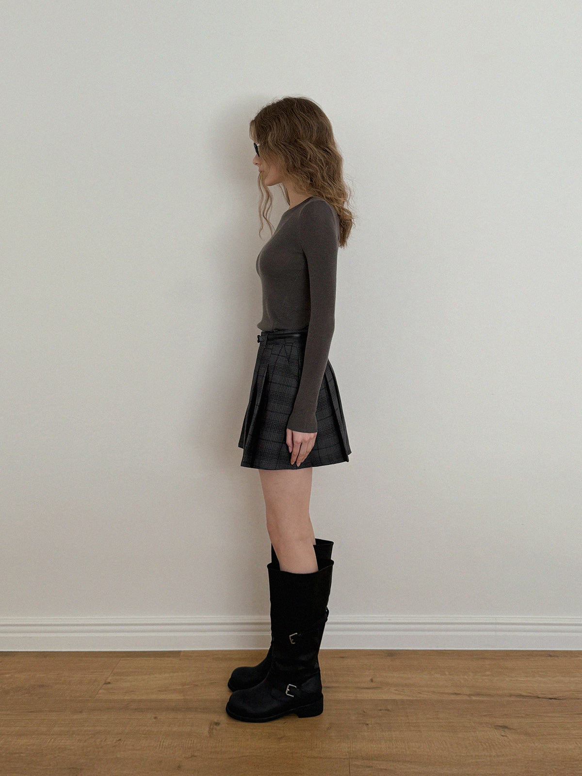 Bemond Round Long Sleeve Knit