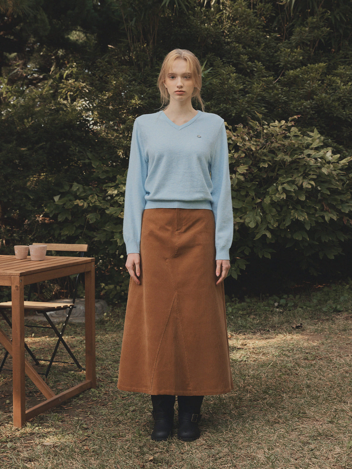 Lena Basic V-Neck Knit Top