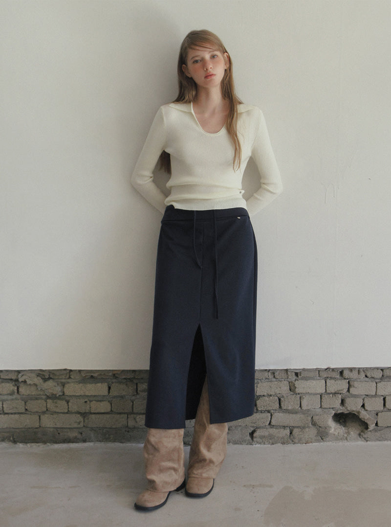 TWEE Ejeun open collar U-neck long sleeve knit | Product styling view 5