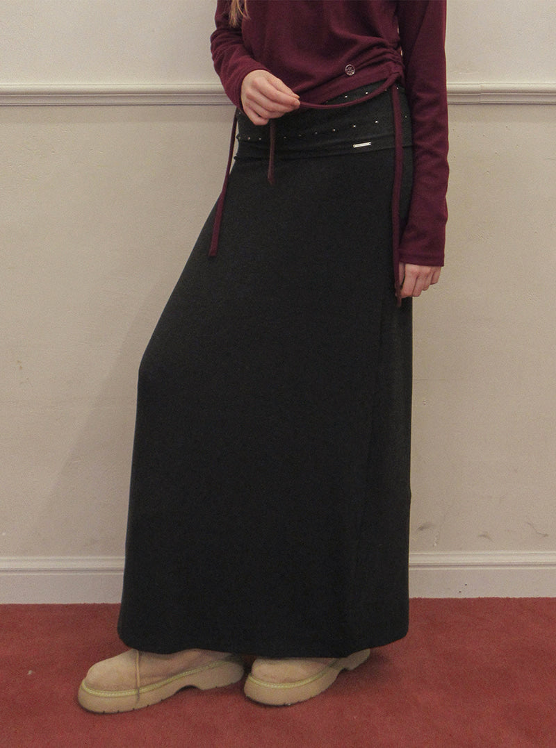 TWEE Nego stud folding maxi long skirt | Product styling view 12