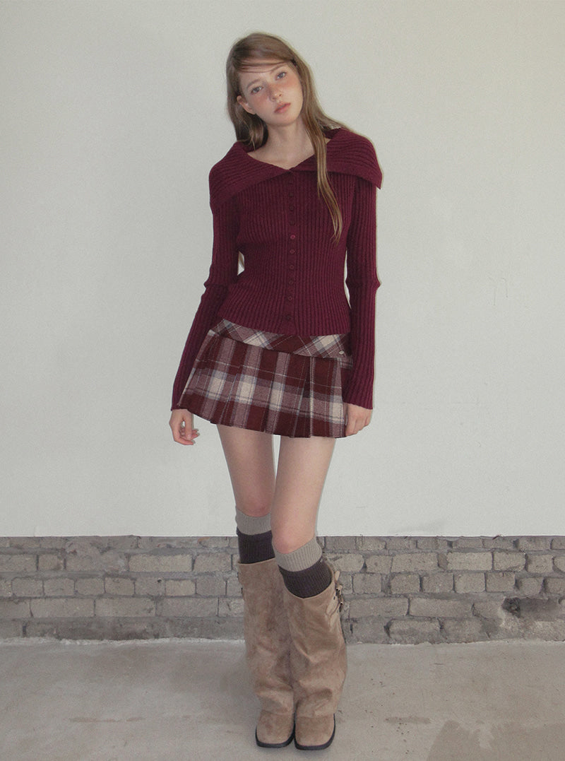 TWEE Riol contrast knit leg warmers | Product styling view 6