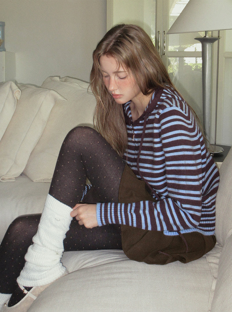 TWEE Ronv punching knit leg warmers | Product styling view 5