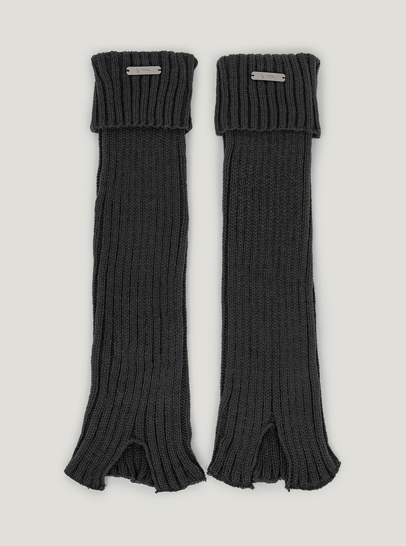 Wadin folding knit leg warmers | Charcoal cutout