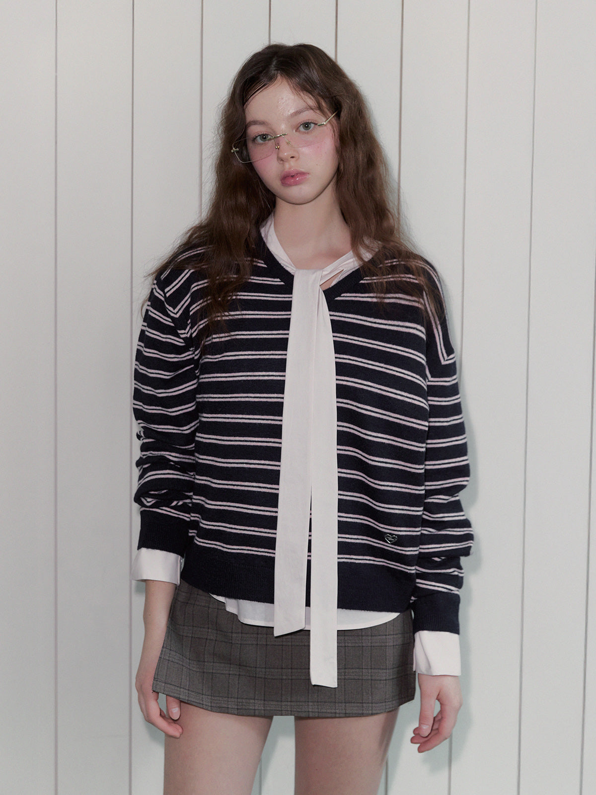 Wit Stripe V-Neck Knit