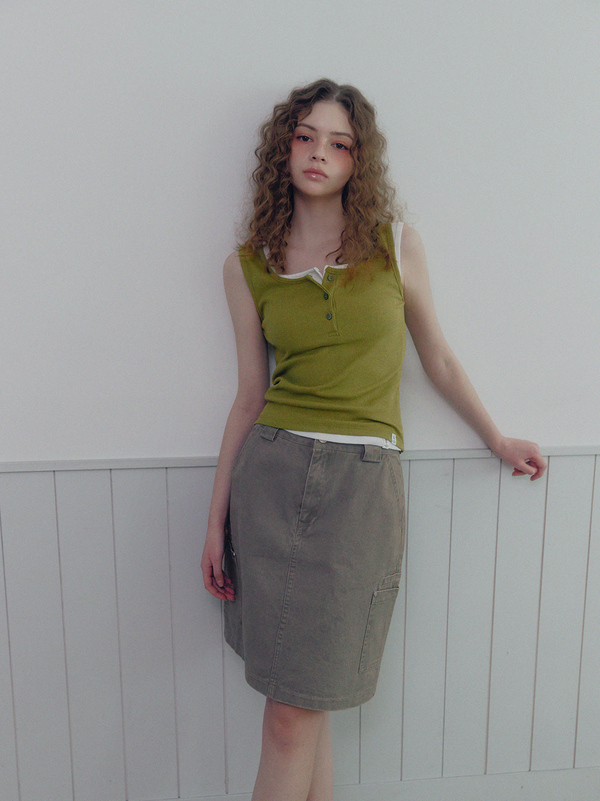 Perkin Ribbed Button Sleeveless Top