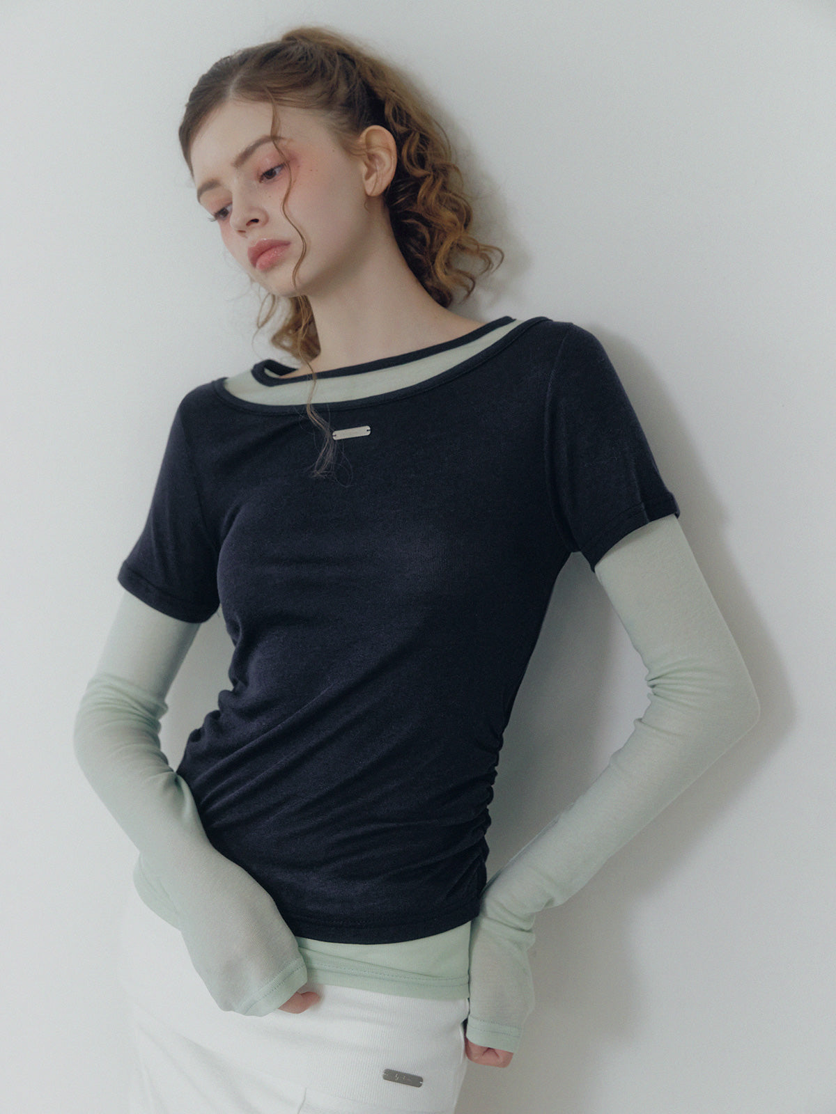 Lett contrast layered shirring long sleeve t-shirt