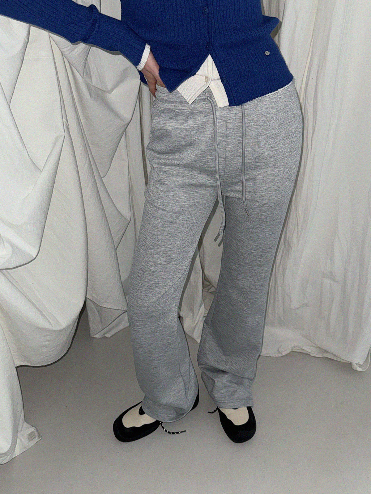 Blan elastic-waist bootcut long pants