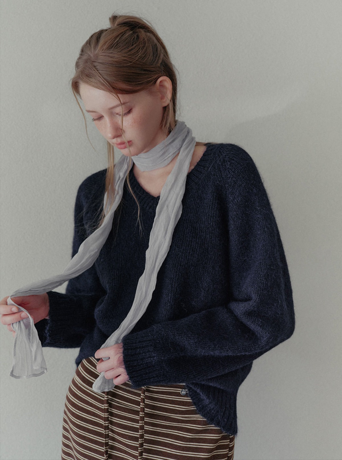 Rico basic loose-fit V-neck long sleeve knit | Main