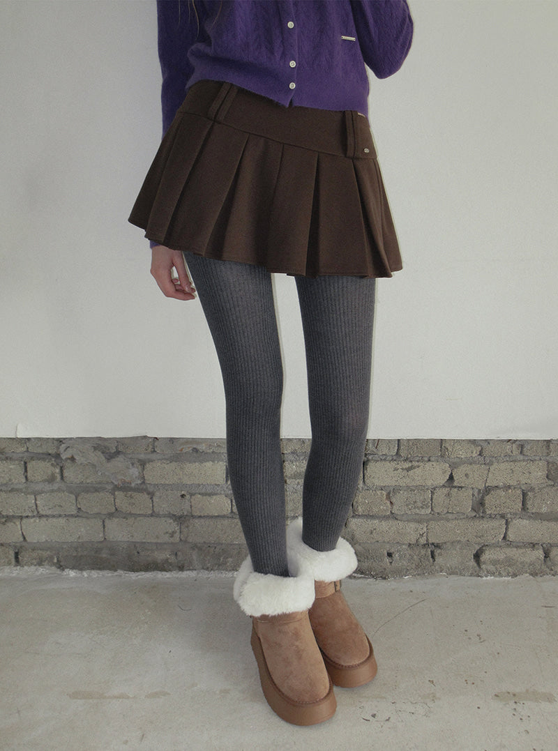 TWEE Hesi suede pleated mini skirt | Product styling view 3